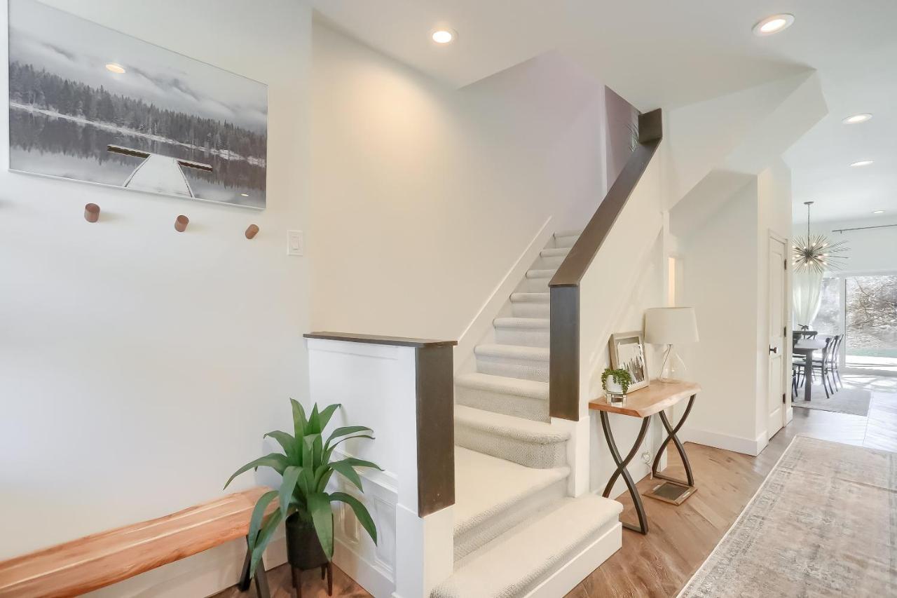 Newly Renovated Victorian Gem Perfect Space For Family Vacations! Питтсбург Экстерьер фото
