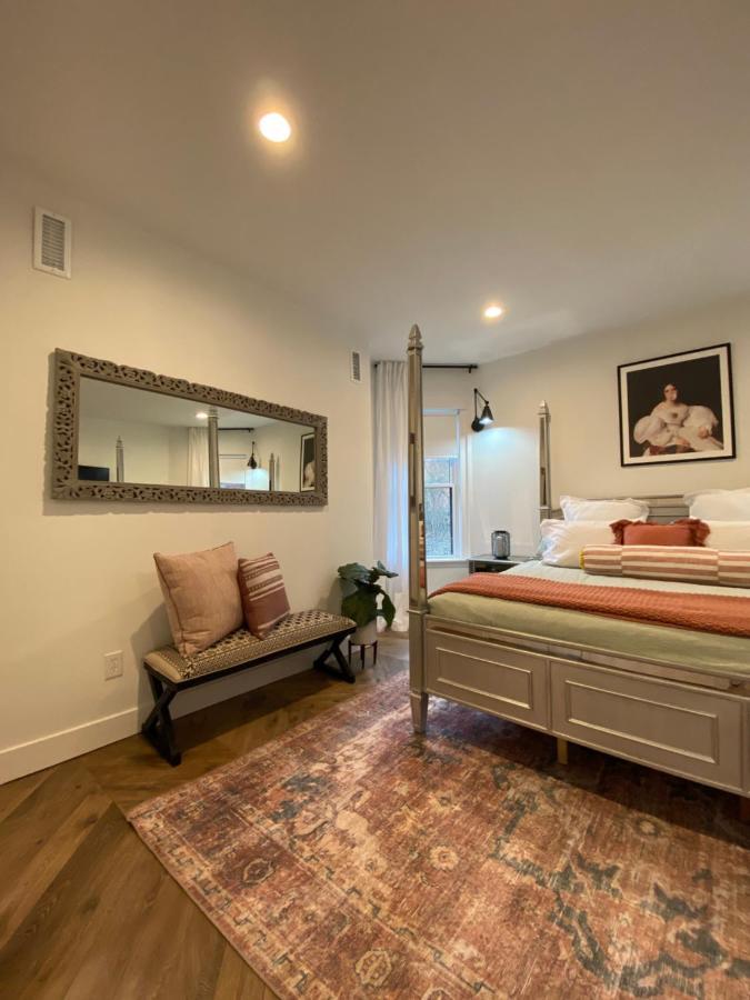Newly Renovated Victorian Gem Perfect Space For Family Vacations! Питтсбург Экстерьер фото