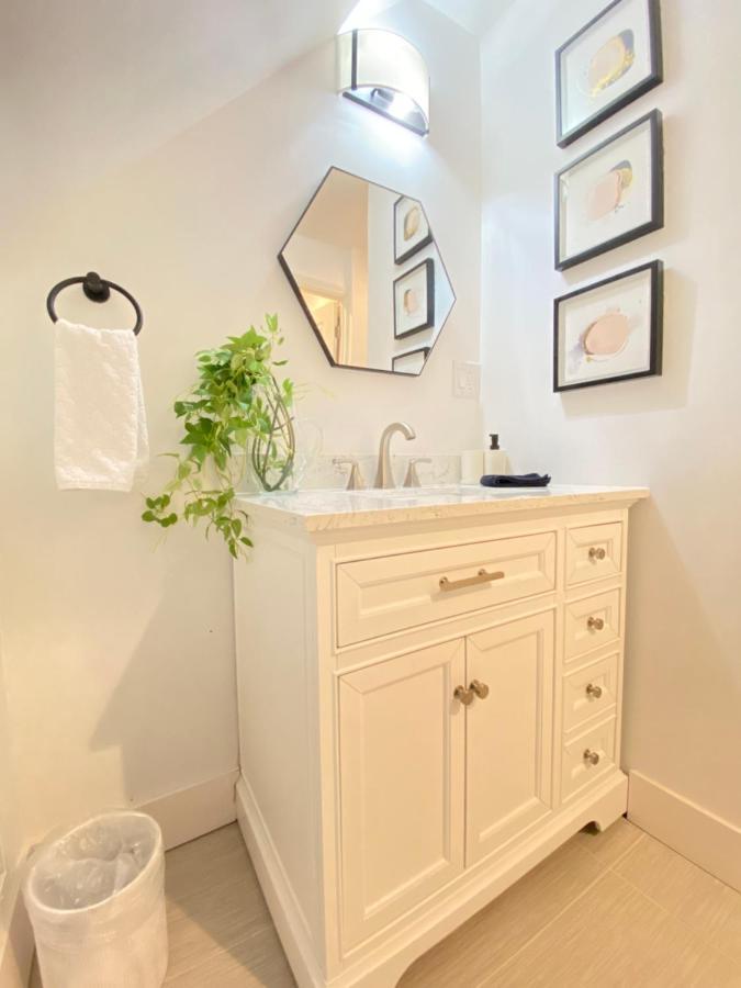 Newly Renovated Victorian Gem Perfect Space For Family Vacations! Питтсбург Экстерьер фото